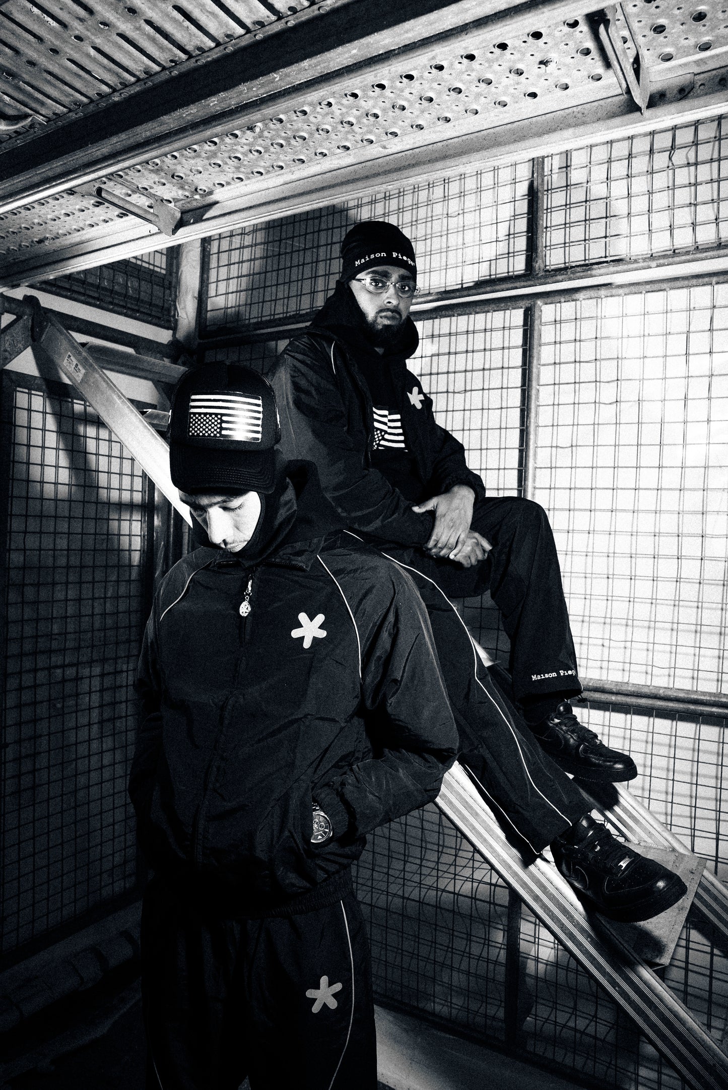 A00* AS'TERISQUE TRACK PANTS REFLECTIVE