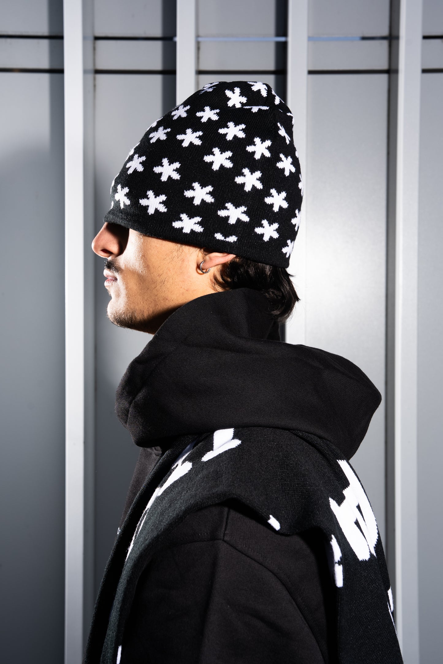 A3* BEANIE REVERSIBLE MP