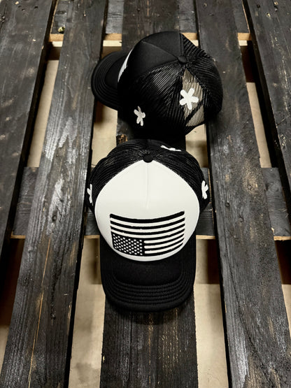 A26* TRUCKER CAP FREE USA