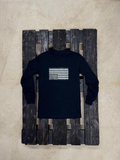 A25* BLACK LONGSLEEVE FREE USA