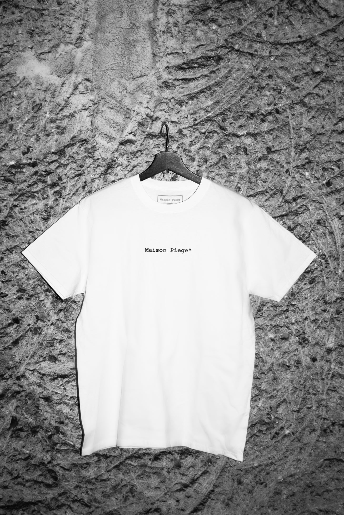 A27* WHITE TEE CLASSIC